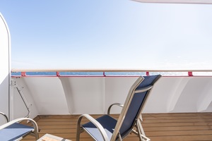 Arctic Superior | Outside cabin - Upper deck